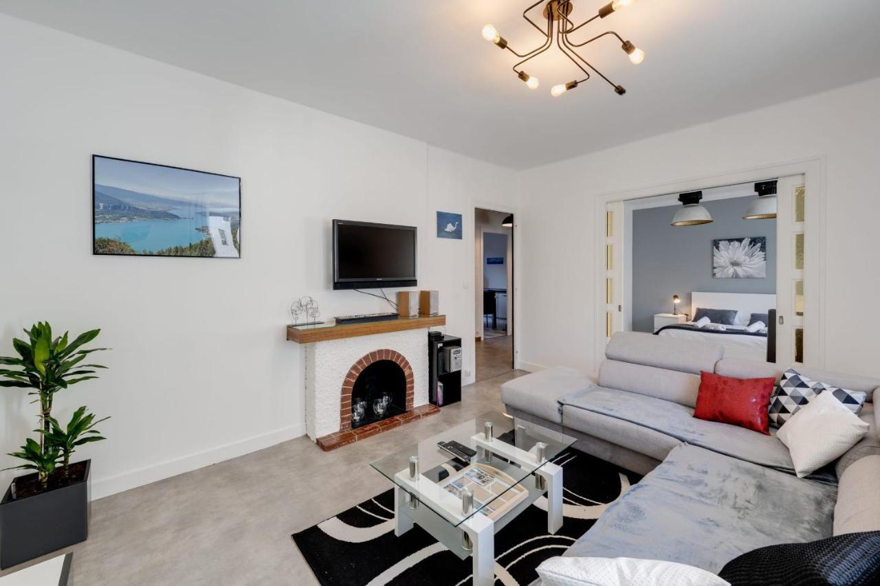 Les Capucins - 3 Bedroom Apartment Near The City Annecy Bagian luar foto